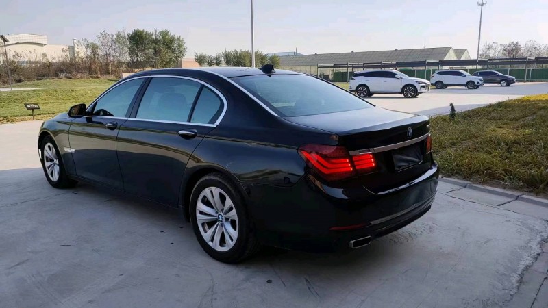 邯郸13年宝马7系9