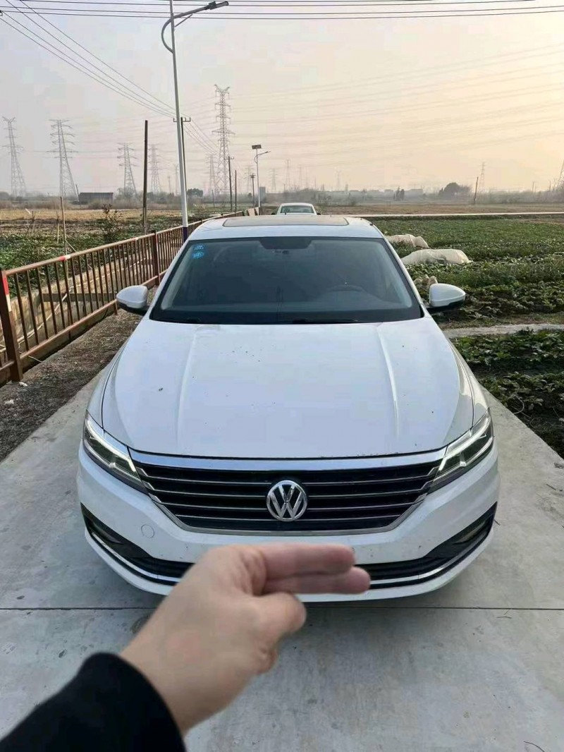 常州20年大众朗逸1