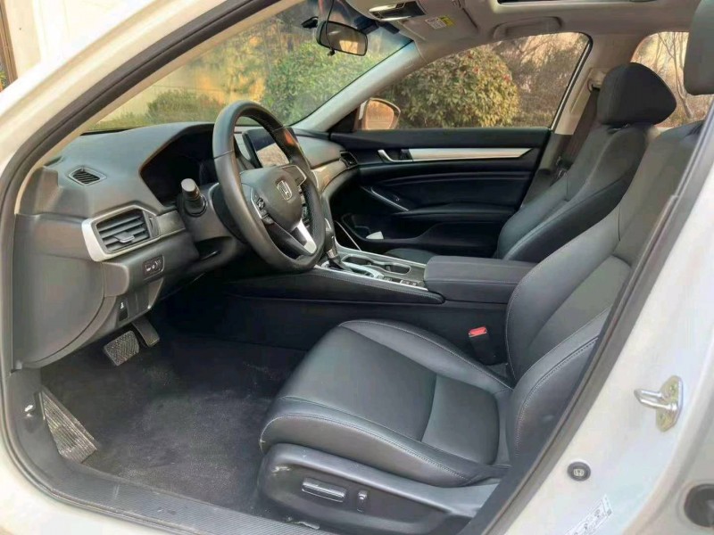 枣庄22年本田雅阁7