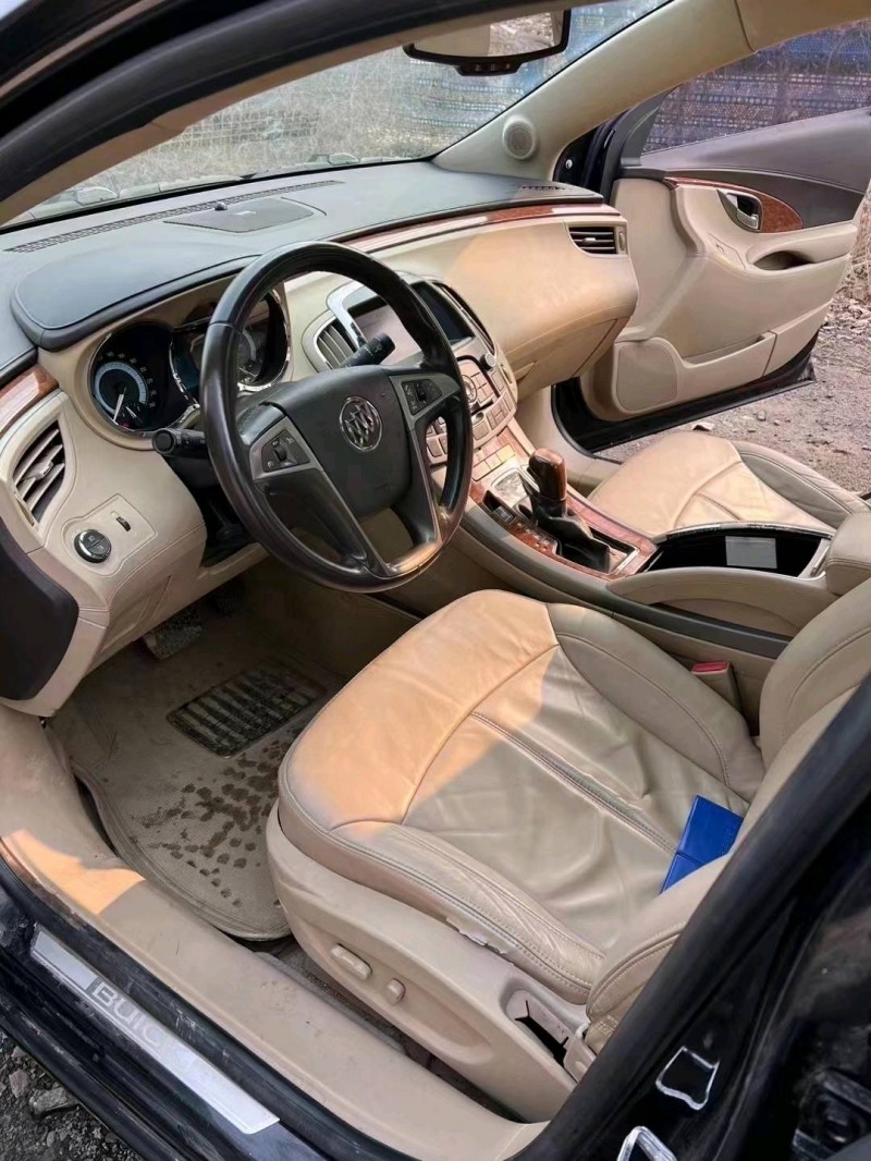 菏泽11年别克君越6