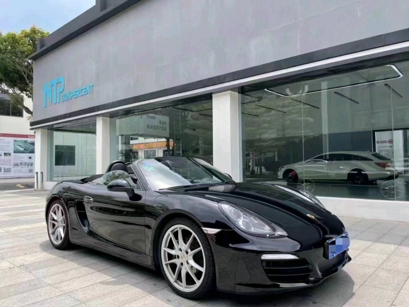 广州17年保时捷Boxster2