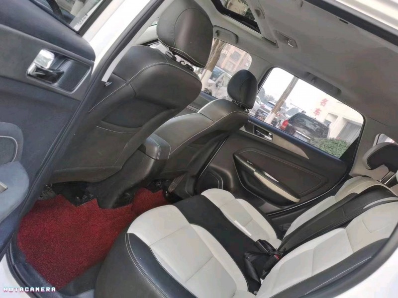 邯郸18年长安汽车CS355