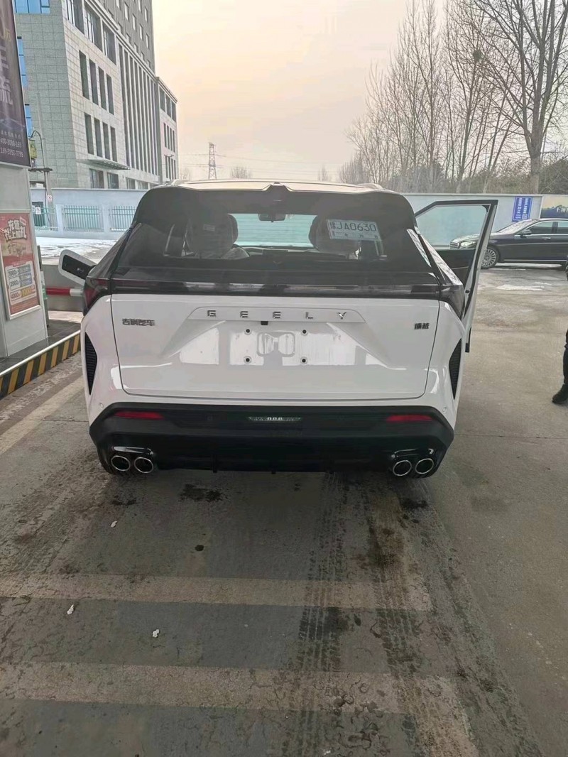 邯郸23年吉利博越4