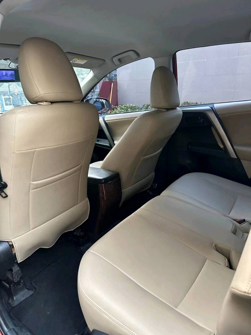 广州14年丰田RAV4荣放4