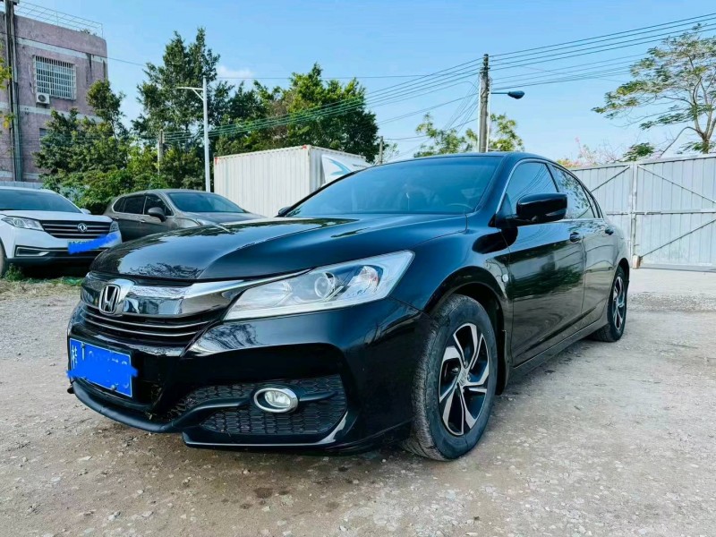 广州16年本田雅阁2