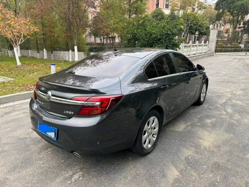 嘉兴14年别克君威4