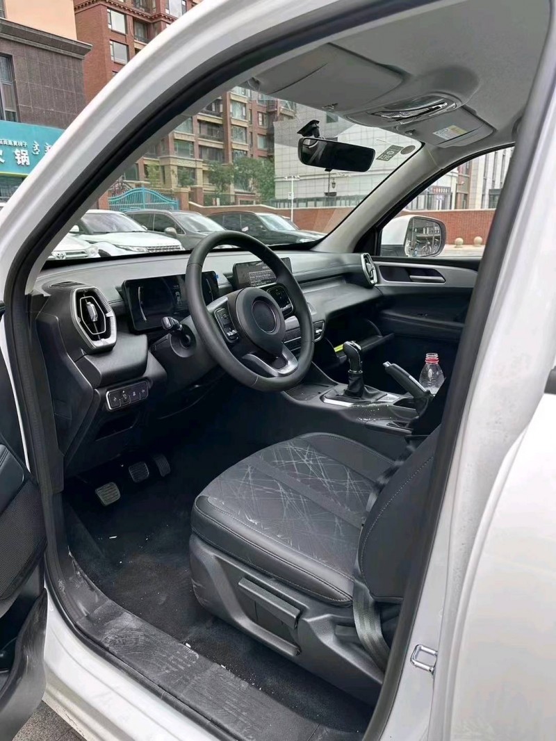 呼和浩特23年長城汽車炮 皮卡4