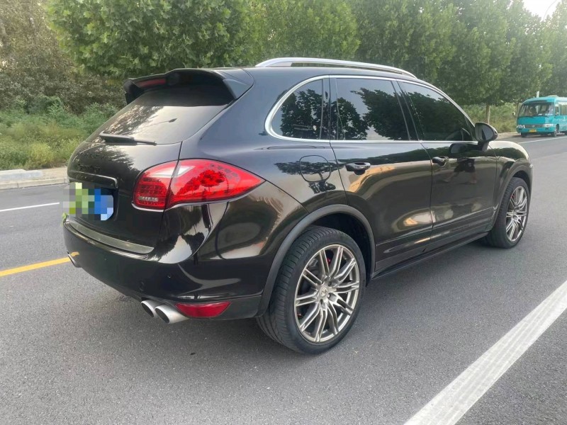 廊坊12年保时捷卡宴4