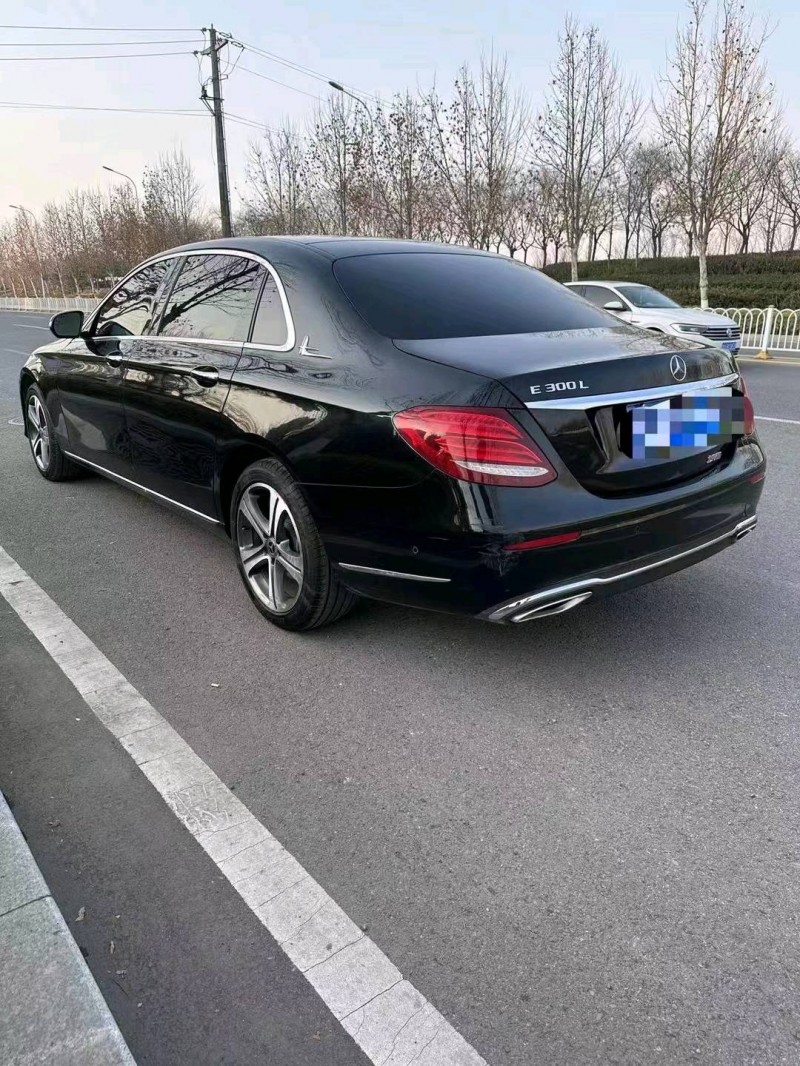 东营18年奔驰E4
