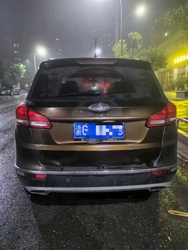 重庆16年奇瑞瑞虎52