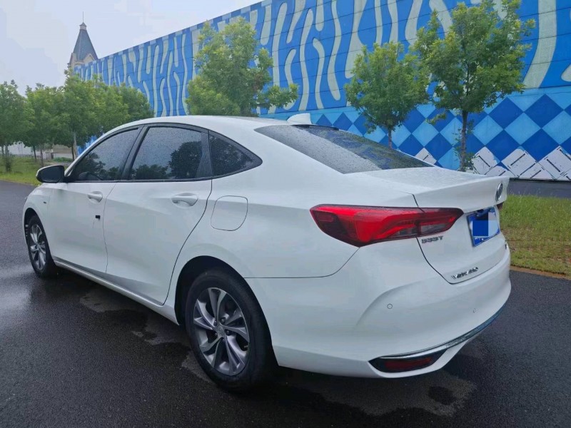 淄博22年别克威朗7