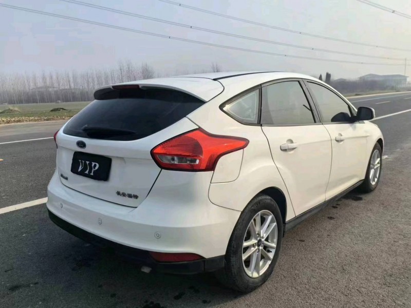 徐州16年福特福克斯4