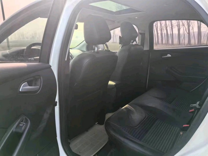 徐州16年福特福克斯7