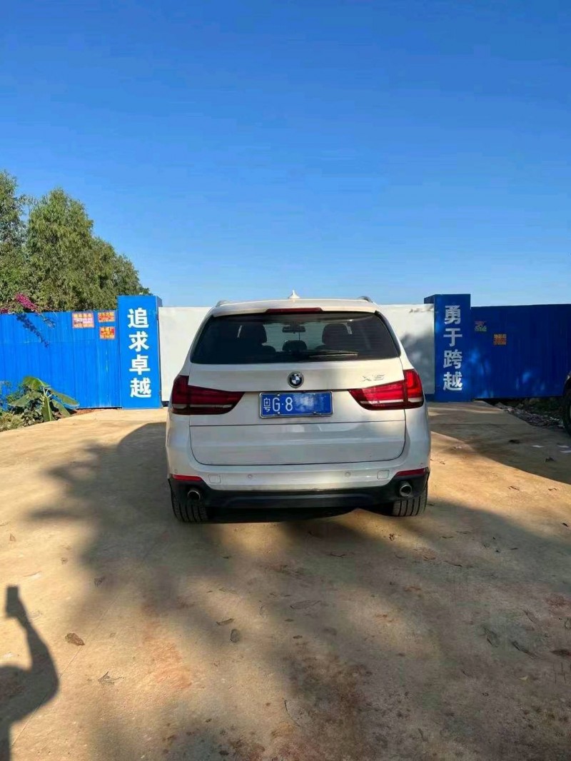 珠海15年宝马X52
