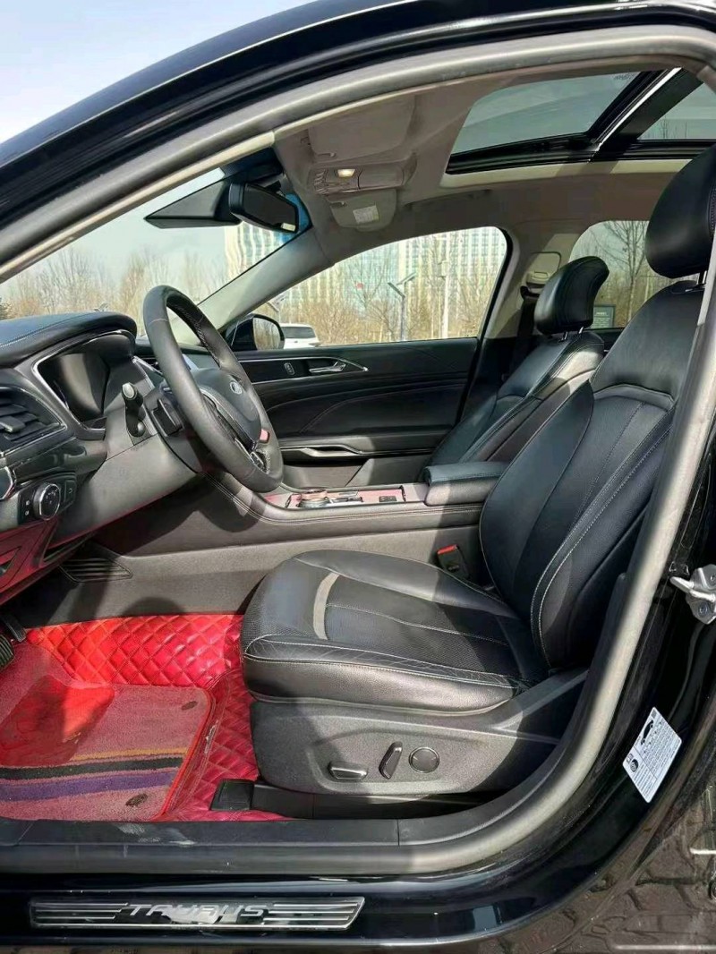 邯郸17年福特金牛座3