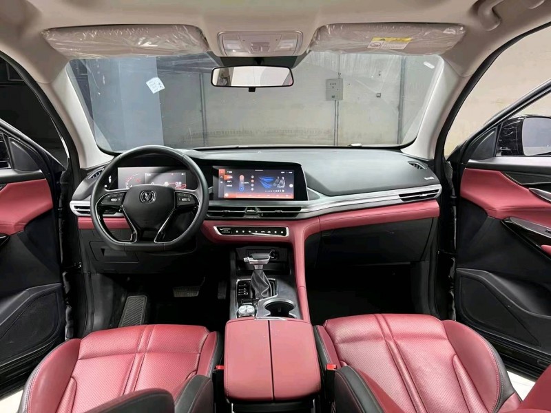 成都22年长安汽车CS755