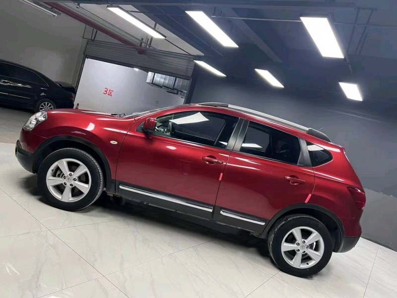 成都14年日产逍客6