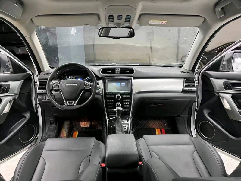 成都16年哈弗H25