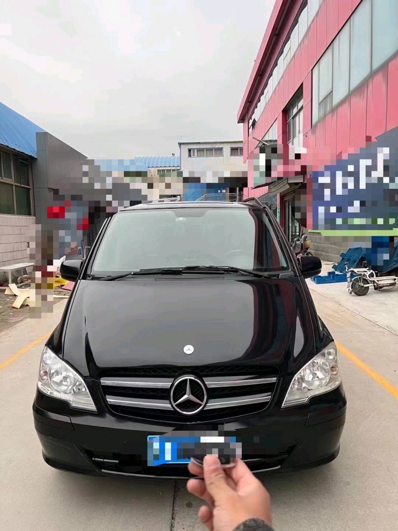 聊城12年奔驰威霆1
