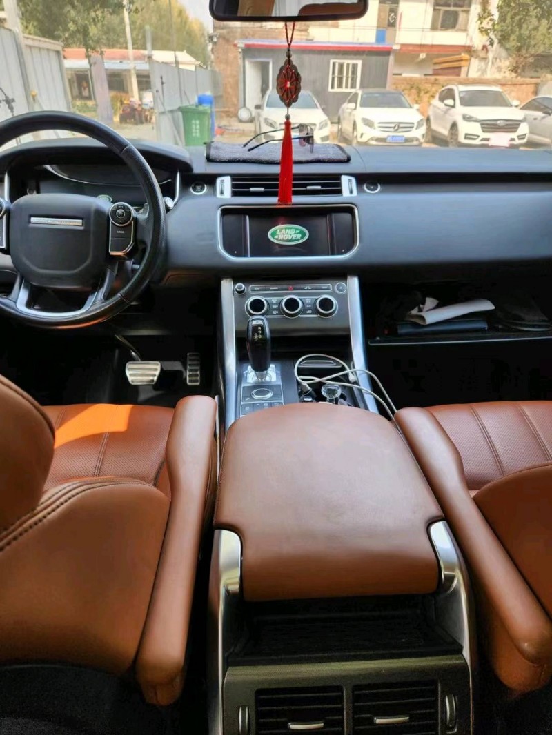 聊城17年路虎揽胜运动4