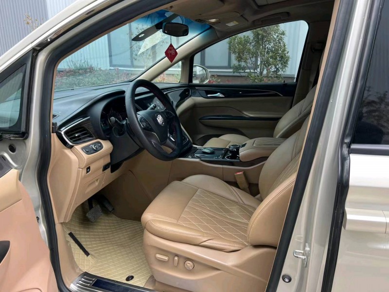 徐州19年别克GL86