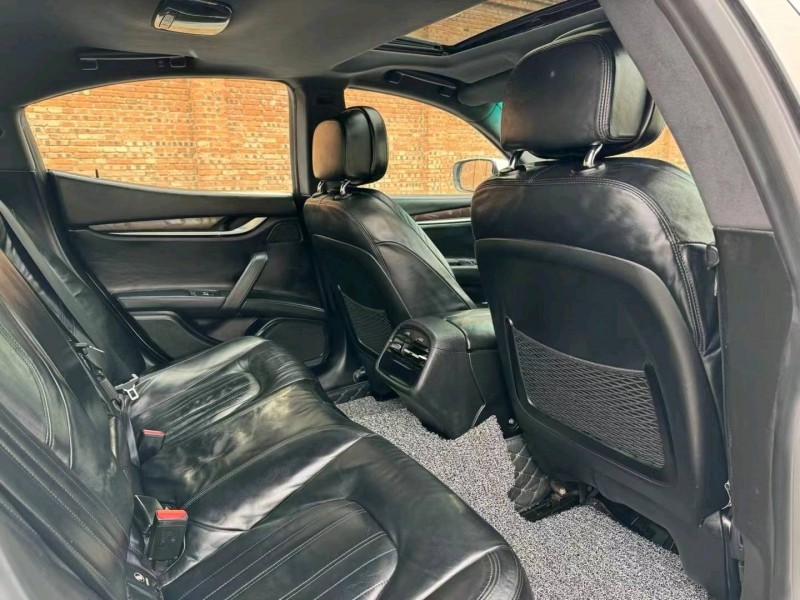 廊坊14年玛莎拉蒂Ghibli4