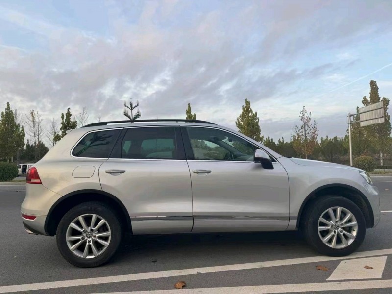 廊坊11年大众途锐4