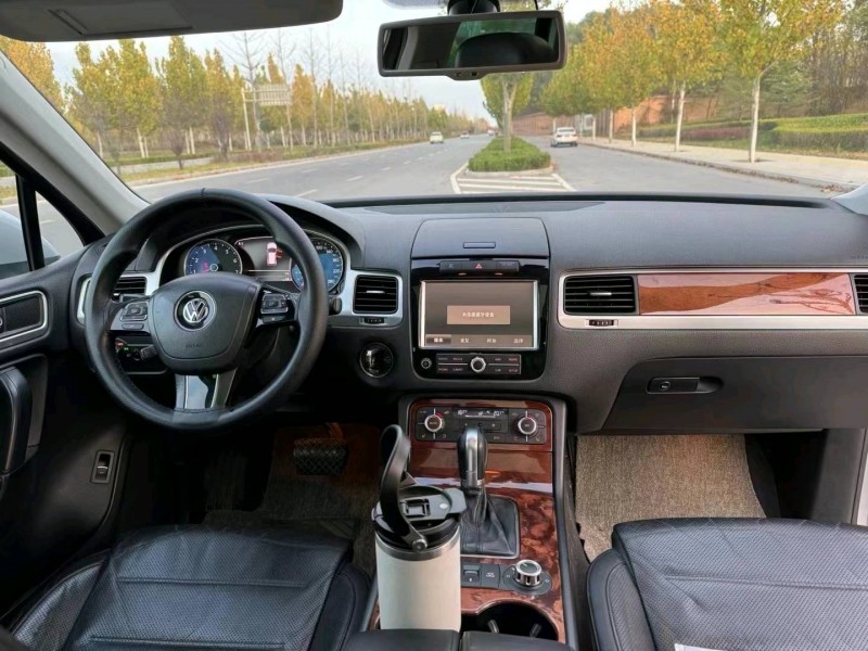 廊坊11年大众途锐6