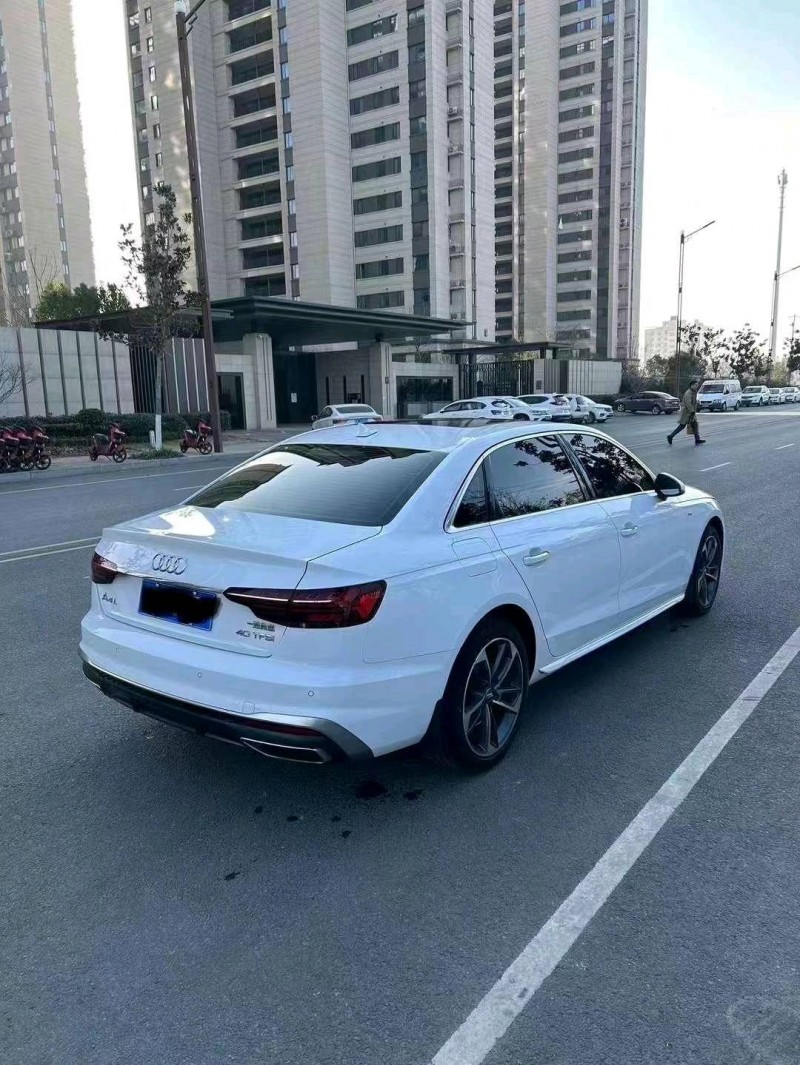 淮南21年奧迪A4L7