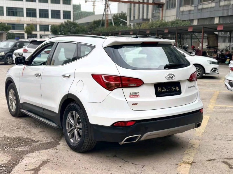 嘉兴16年现代新胜达2