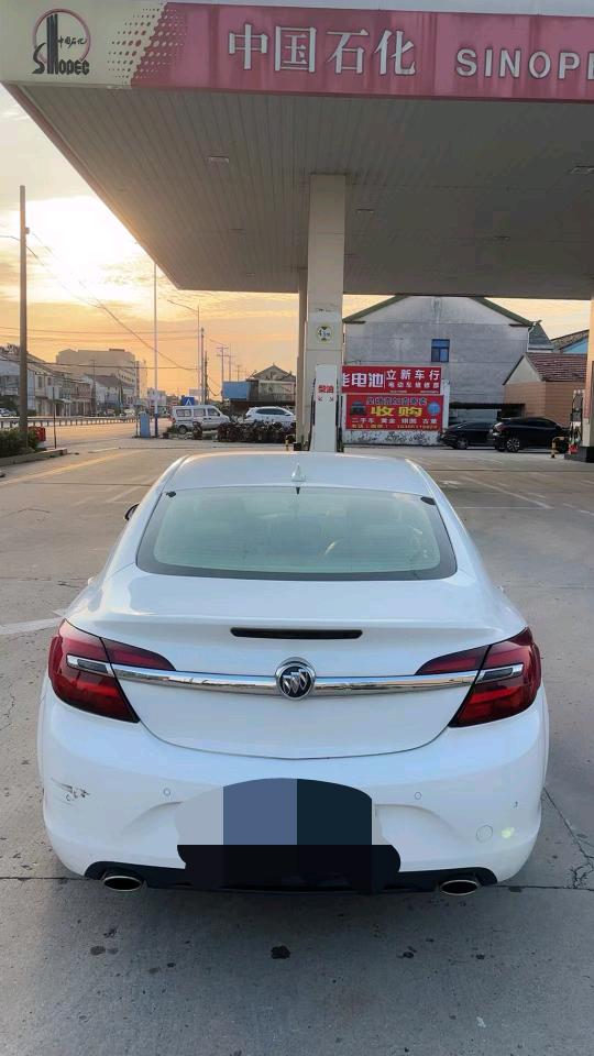 苏州14年别克君威4