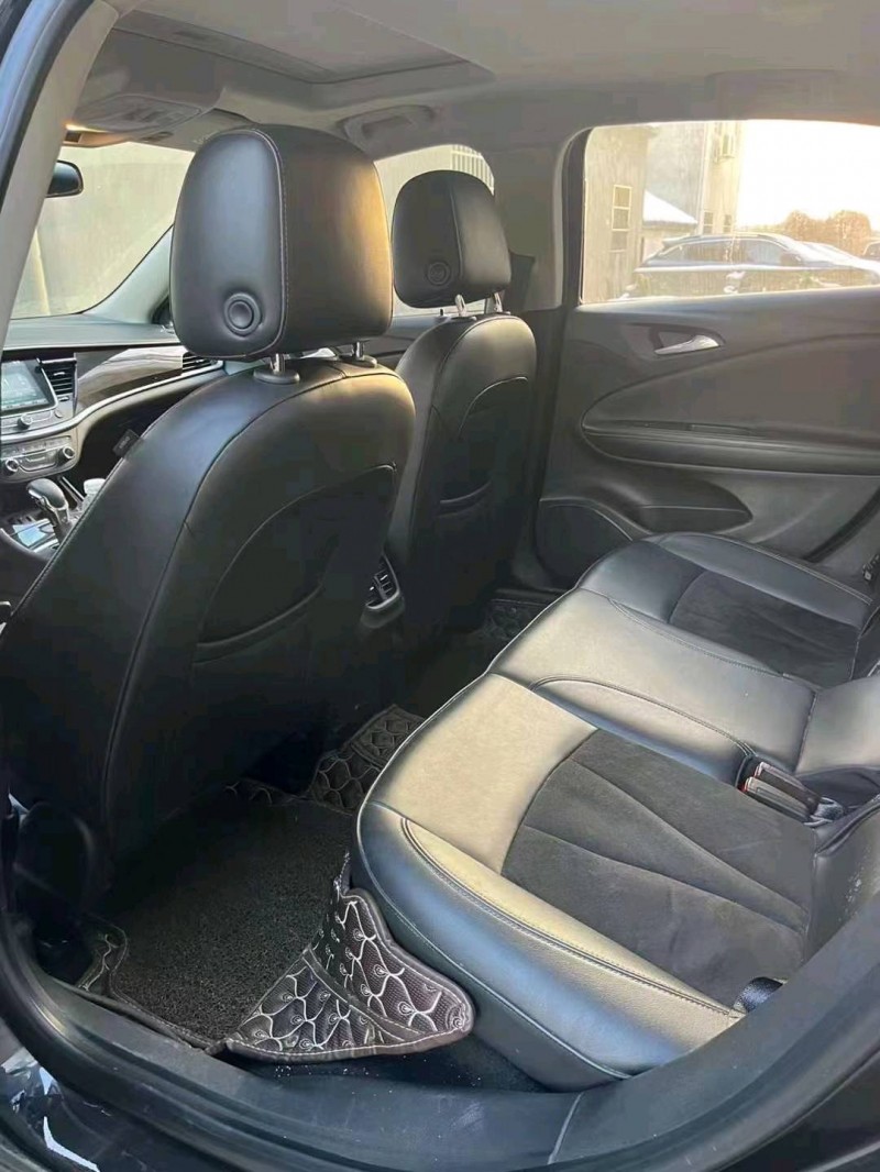 常州18年别克威朗7