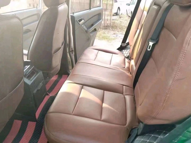 桂林16年獵豹汽車Q65