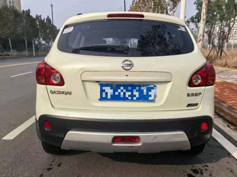 宜昌14年日產逍客5