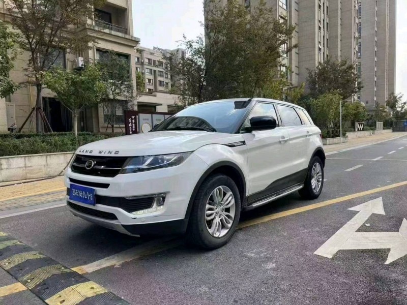 常州17年陆风X73