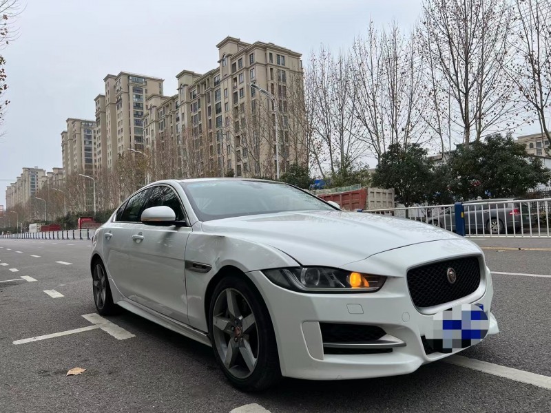 阜陽18年捷豹XE3