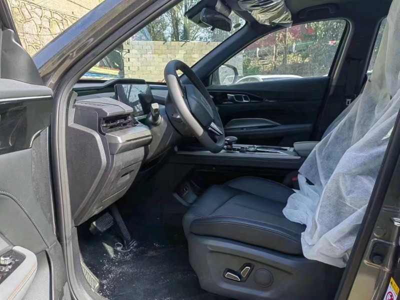 枣庄23年长安汽车欧尚8