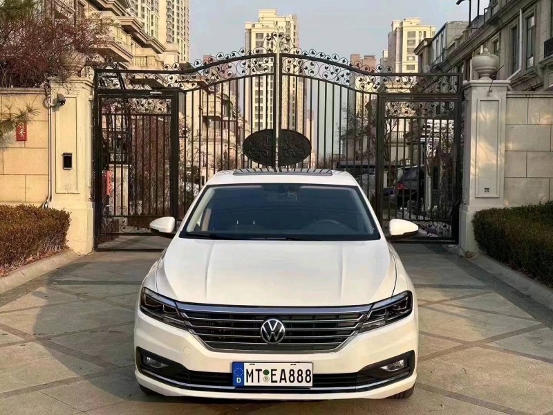 枣庄22年大众朗逸1