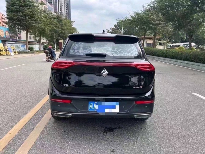 珠海19年寶駿RS55
