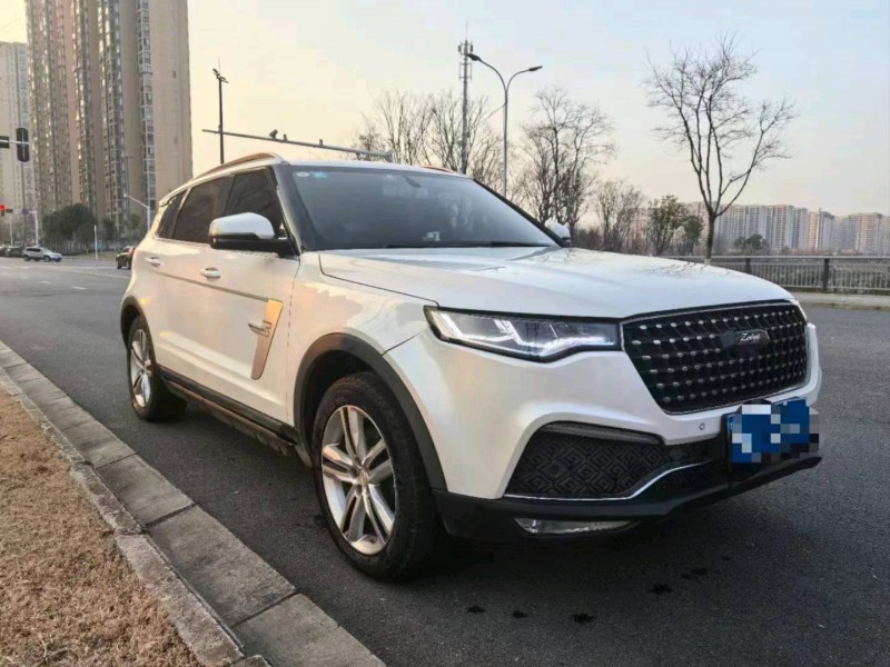 武汉19年众泰T7004