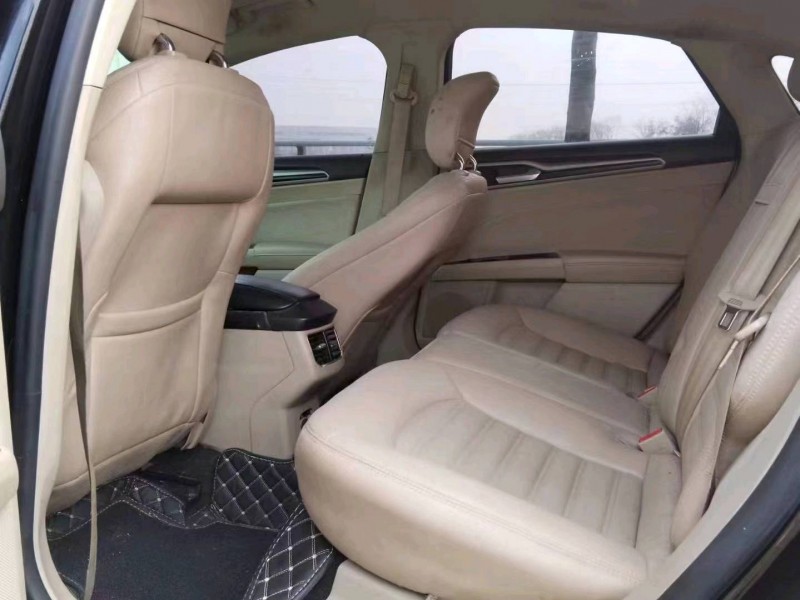 武汉16年福特蒙迪欧6