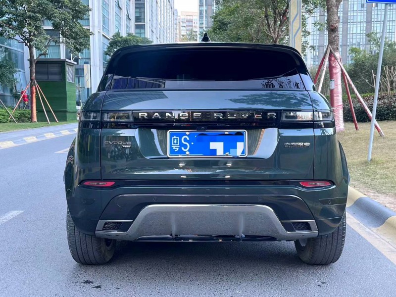 珠海21年路虎揽胜极光(进口)5