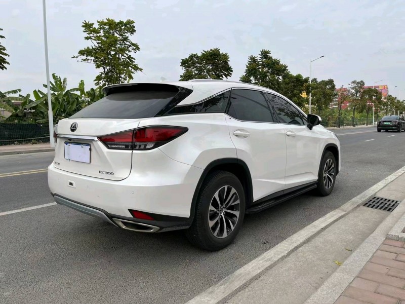 珠海21年雷克萨斯RX4