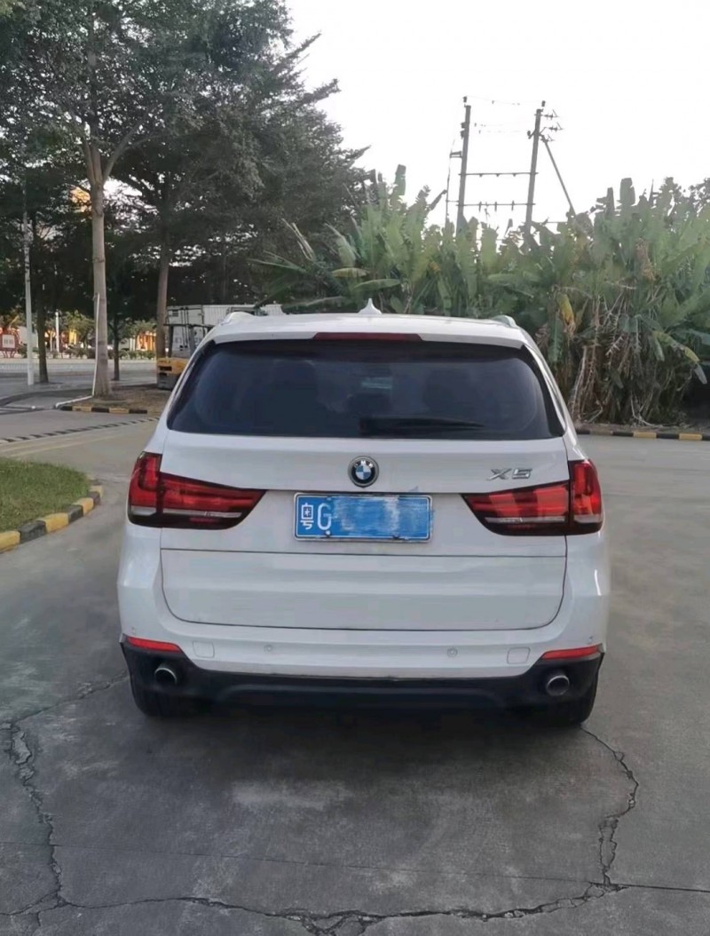 珠海15年宝马X52