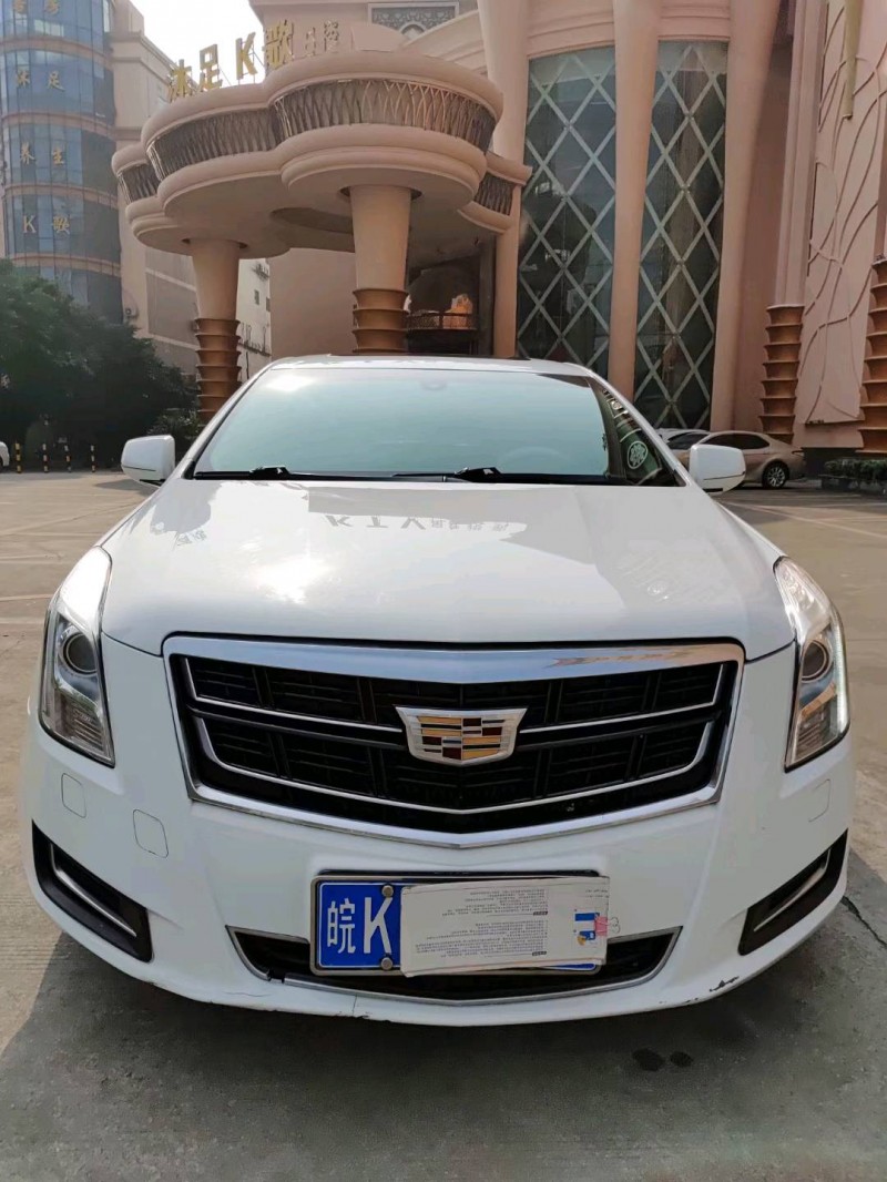 珠海17年凯迪拉克XTS1