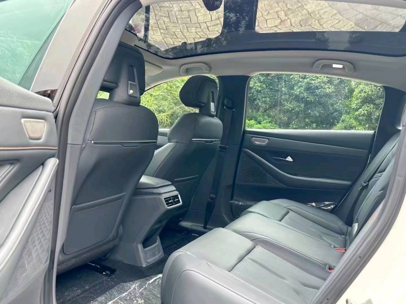 珠海23年长安汽车深蓝5