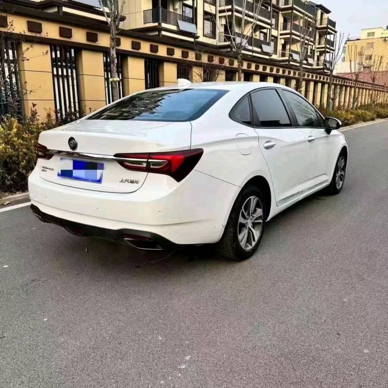 东营20年别克威朗6