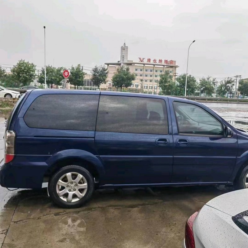 天津10年別克GL83