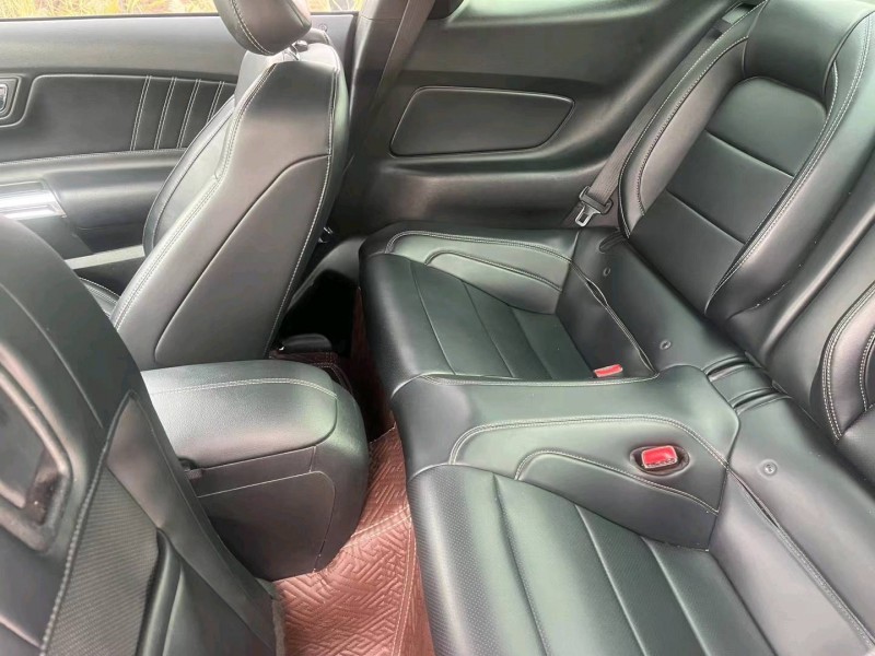 天津17年福特野馬5