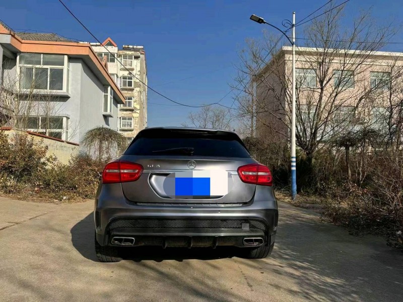 东营16年奔驰AMG3